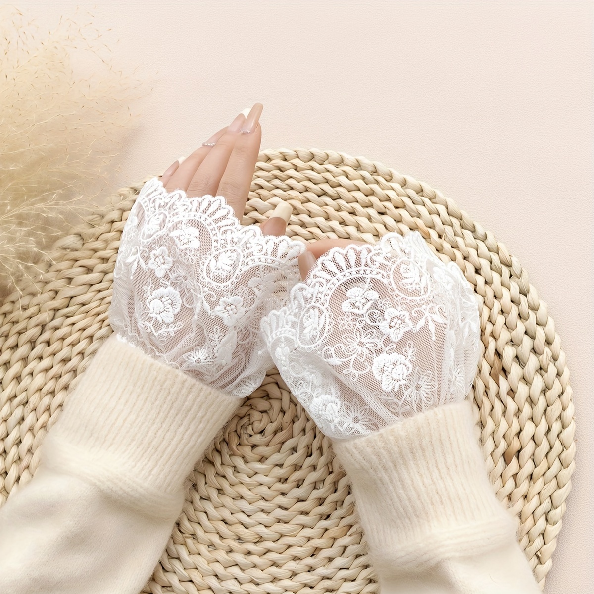 1 Pair Of Women' Vintage Patterned Delicate Versatile Arm Sleeves