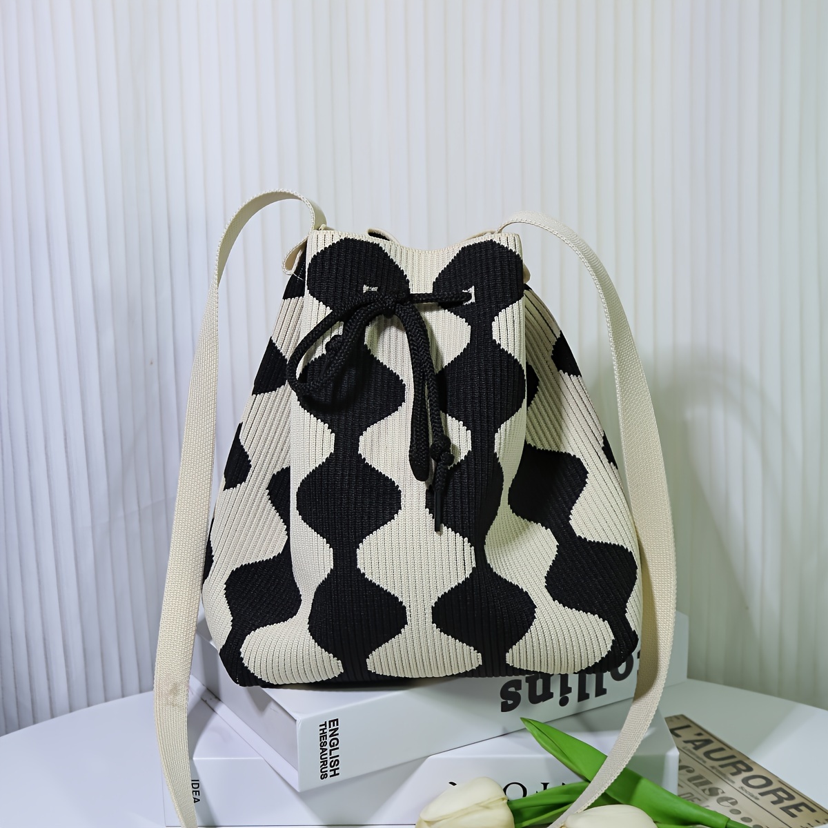 

Minimalist Colorblock Geometric Pattern Bucket Bag, Drawstring Storage Rucksack For Women