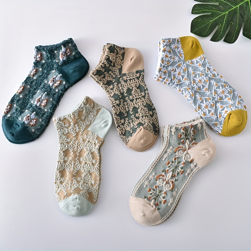5 pairs retro floral embossed ankle socks comfy breathable short socks womens stockings hosiery