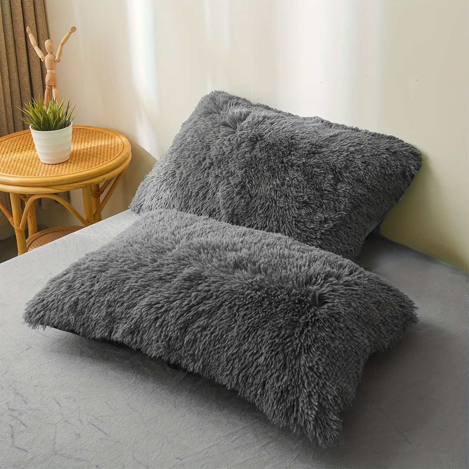 Fluffy Fuzzy Plush Comforter Set, 2/3pcs Winter Faux Fur Warm Soft Fuzzy Plush Bedding Comforter Set