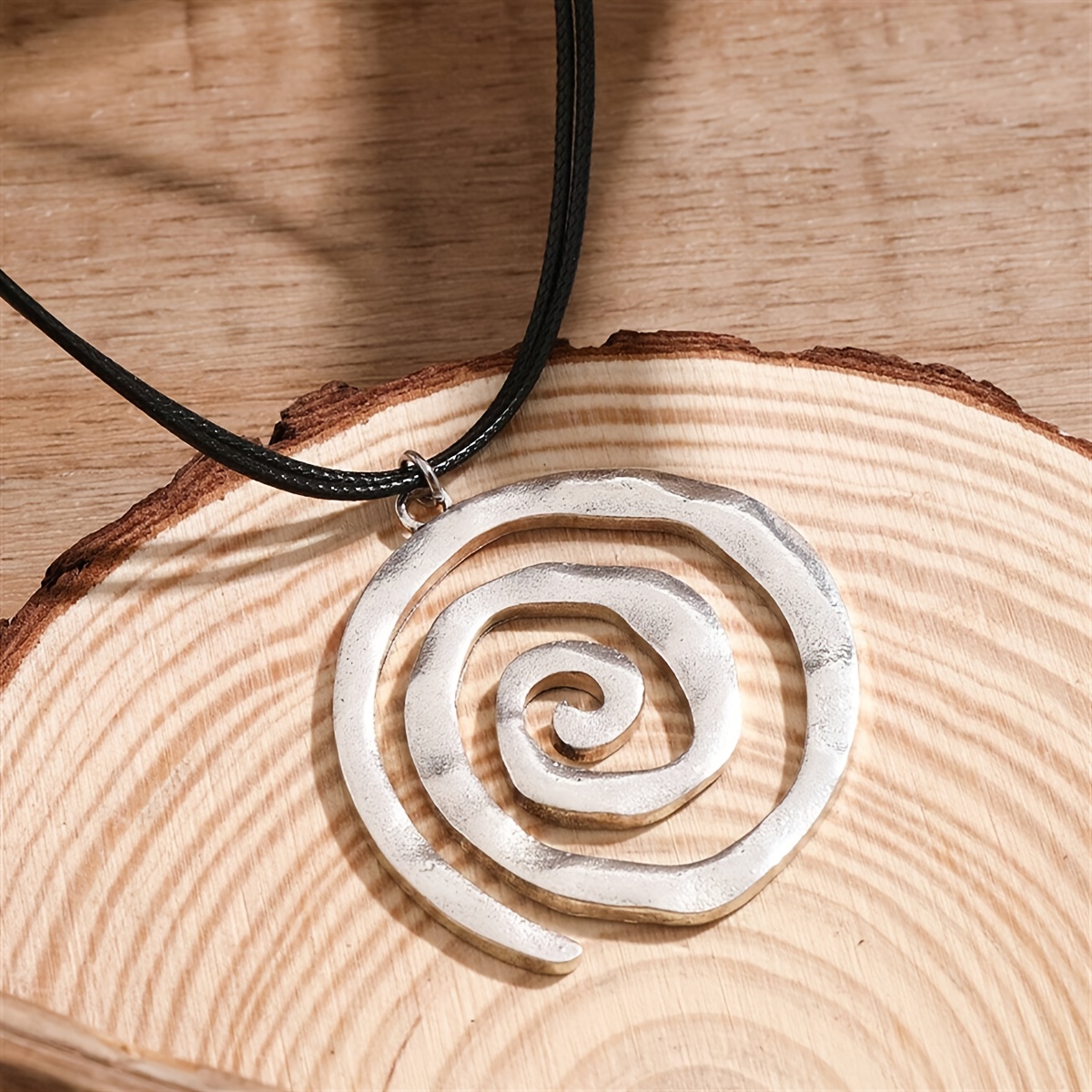 Bohemian Beach Seashell Pendant Necklace