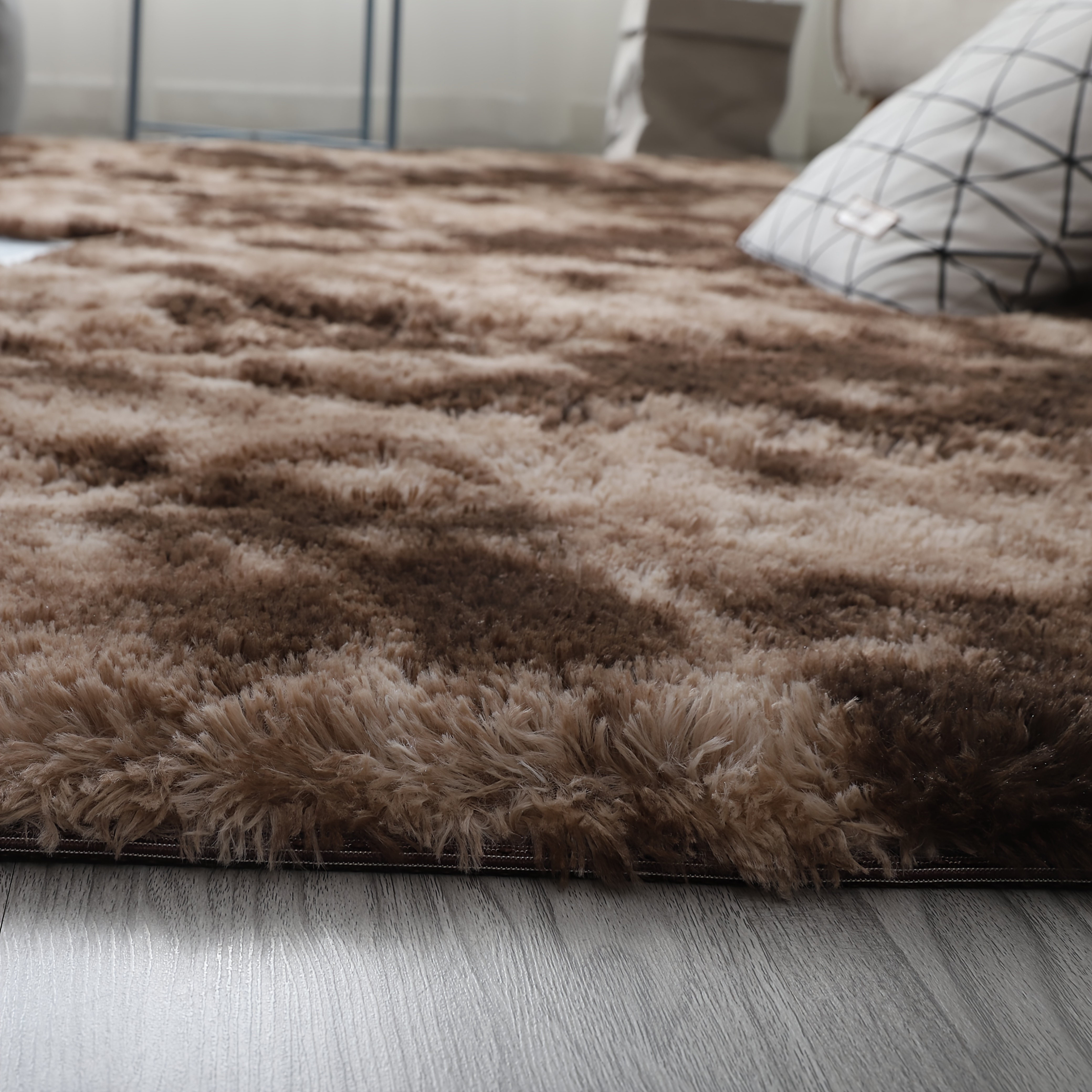 TEMU 1pc Soft Plush Area Runner Rug, Non-slip Fluffy Bedroom Mat, Tie-dye Living Room Carpet, Machine Made, Hand Wash , Suitable For Dormitory And
