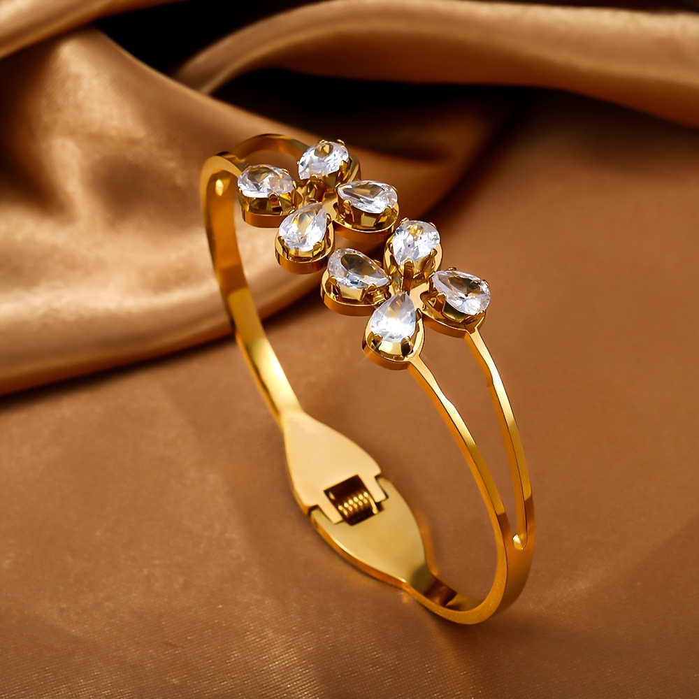 TEMU Un bracelet en acier inoxydable ouvert, bracelet de luxe facile à , bijou de femme avec incrustation de diamant de Rhin, cadeau de fête , léger,
