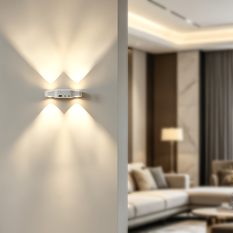 Dual-Pupil Four Cat Eye Dual-Sensor Light with Automatic On/Off