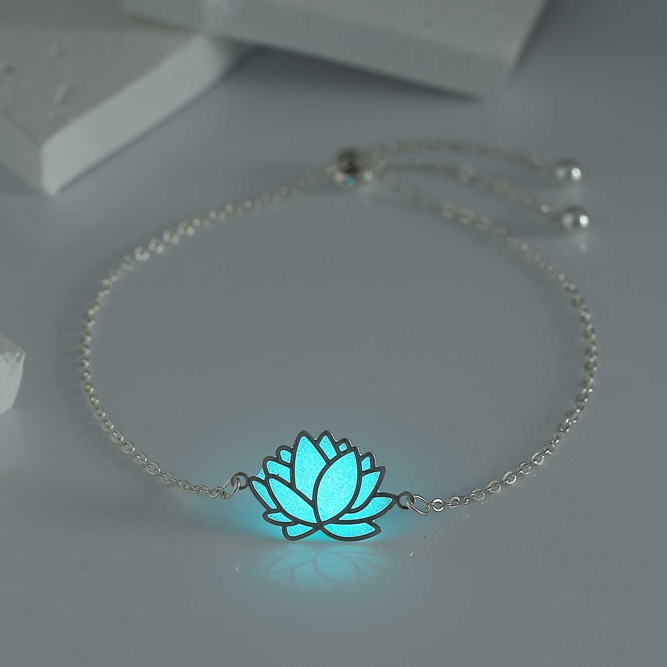 Unisex Blue-Green Luminous Copper Adjustable Stretch Bracelet