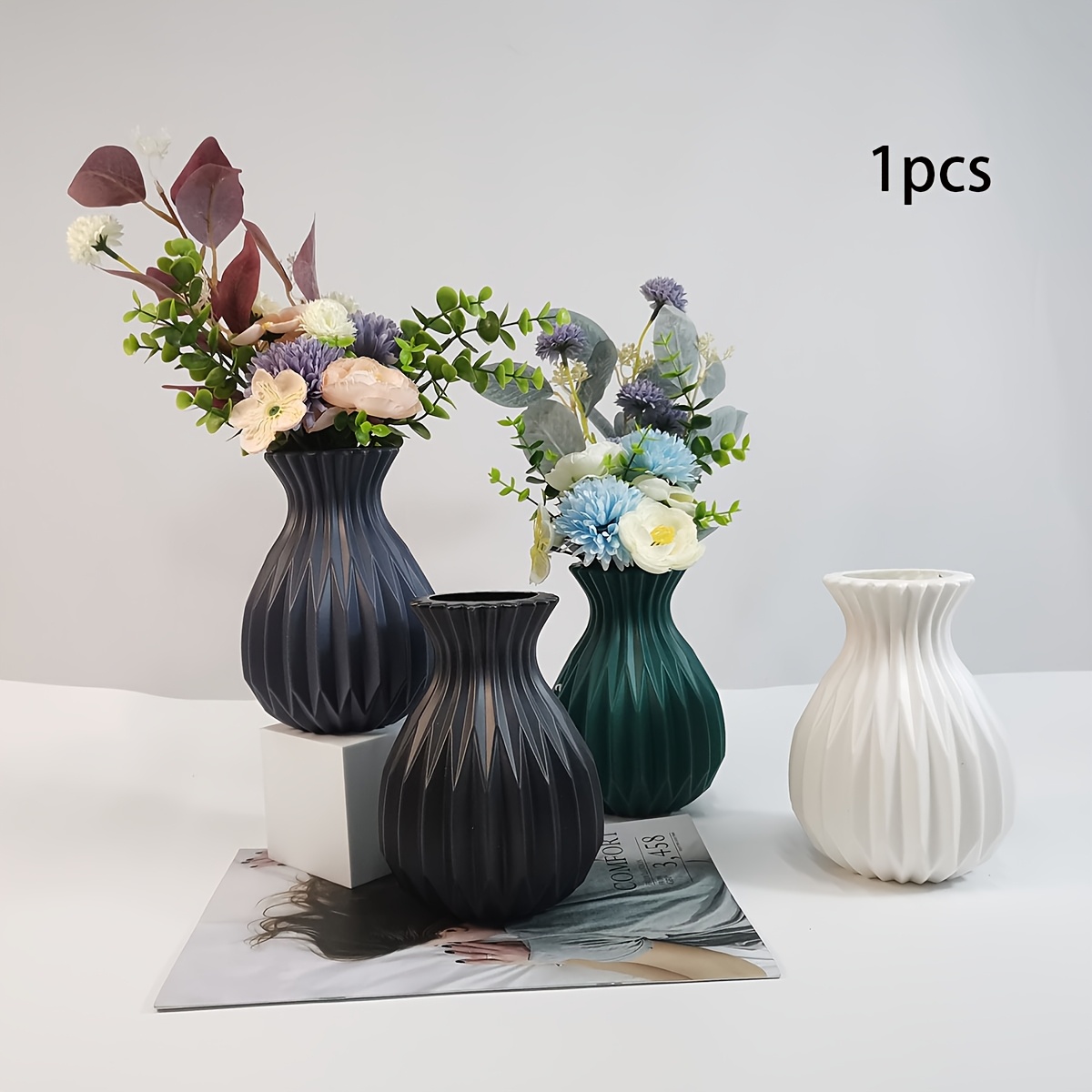 

Modern Minimalist -inspired Plastic Vase - Striped, Decorative Art For Home & Kitchen, Living Room Centerpieces