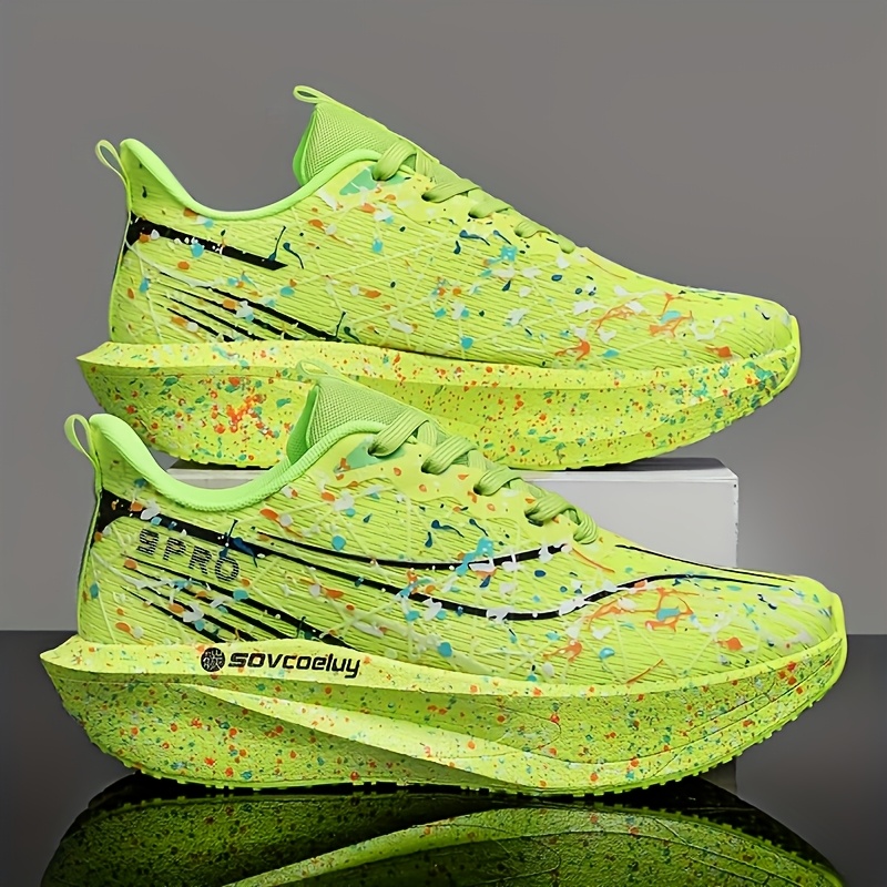 professionelle  løbesko med carbon plate teknologi - letvægts, polstrede atletiske sneakers, skridsikker tpu/gummi ydersål, åndbart hvid-til-  gradient design til  , fitnesscenter, træning - mænd, damer