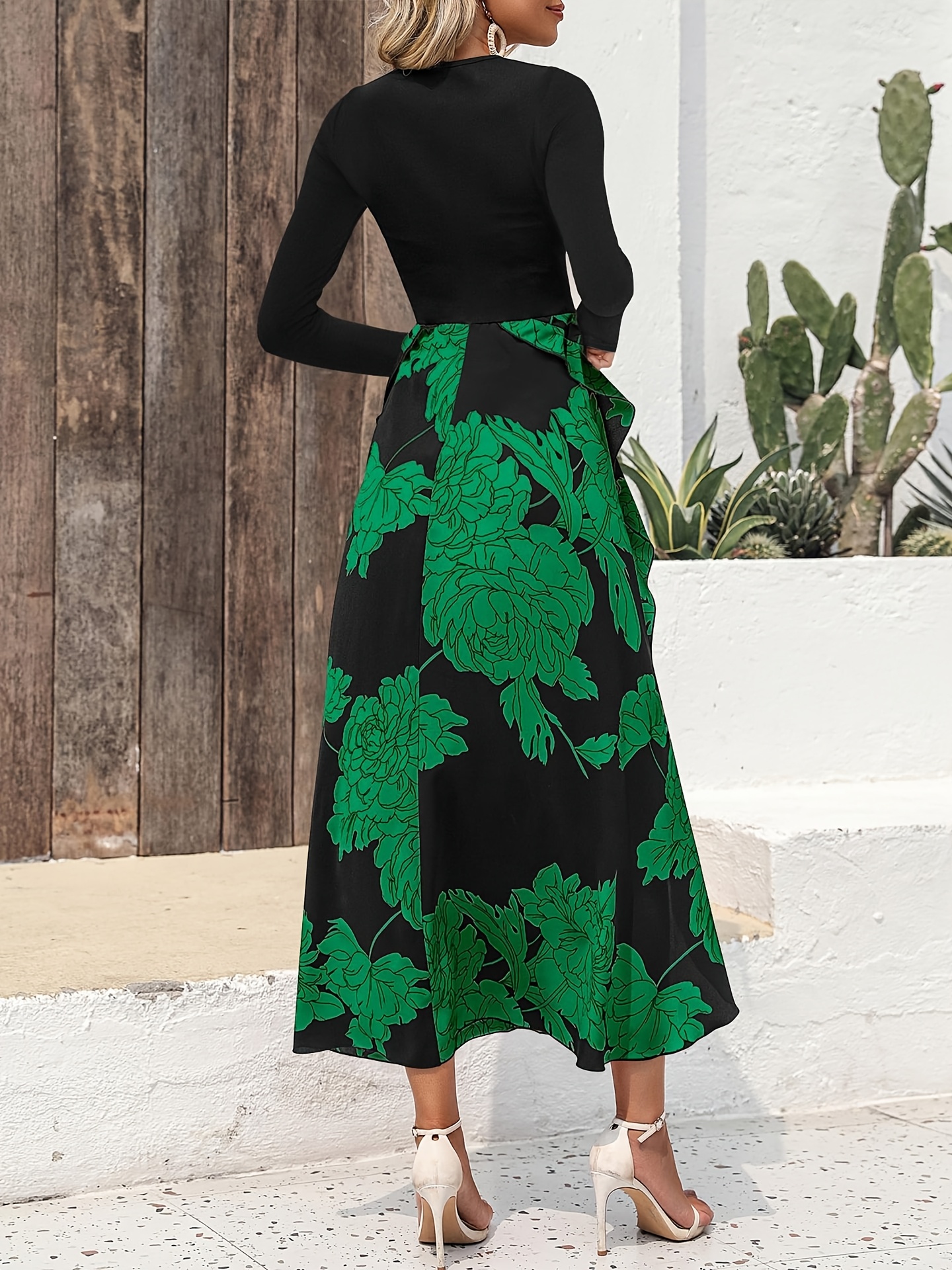 Women'S Elegant Floral maxi dress - Long Sleeve A-Line Formal & casual party gown, Black & Floral Print, for Weddings, Cocktail Events, Everyday Outfits - ZD0529107, Dresses for Wedding Guest, Wedding Guest Attire, Round Neckline, Flowy Skirt Style, Evening Wear, Lightweight Fabric, Bridal Guest Outfit