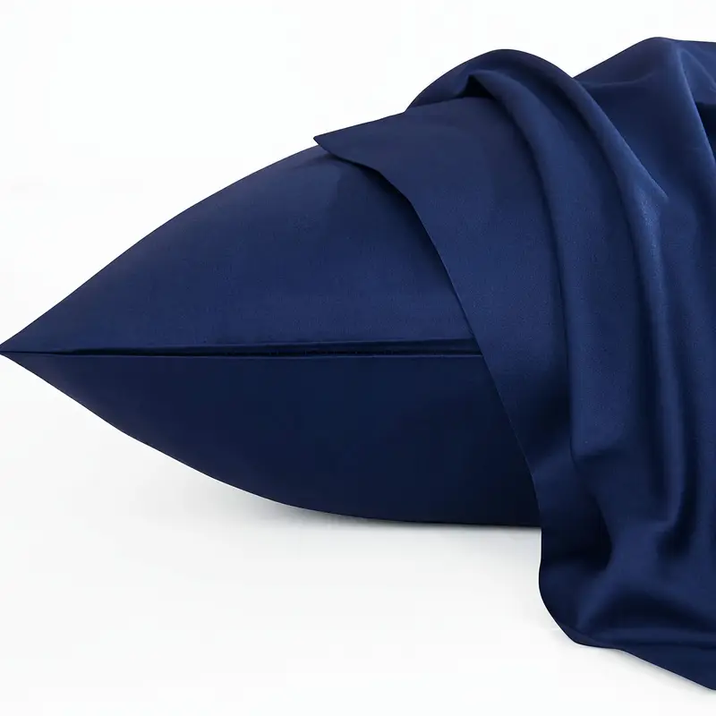 2pcs pillowcase set safe zipper   envelope closure high quality material fits better to the   and breathable healthy and comfortable suitable for   Product details 4
