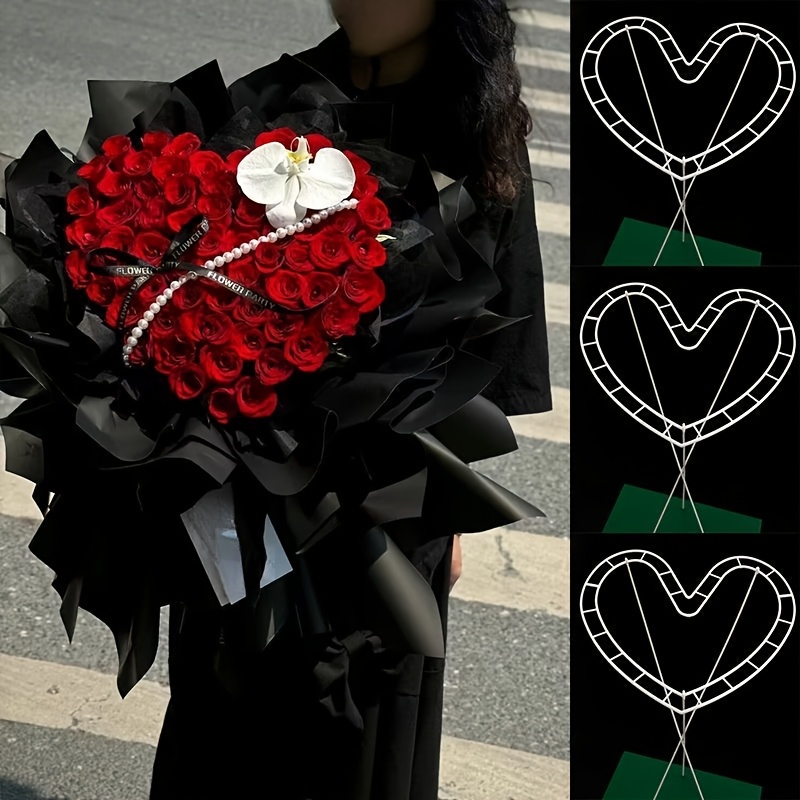 

3-set Random Color Heart-shaped Bouquet Wrapping Tool, Packaging With 33/52 Roses - Diy Bouquet Surprise Gift For Valentine's Day.