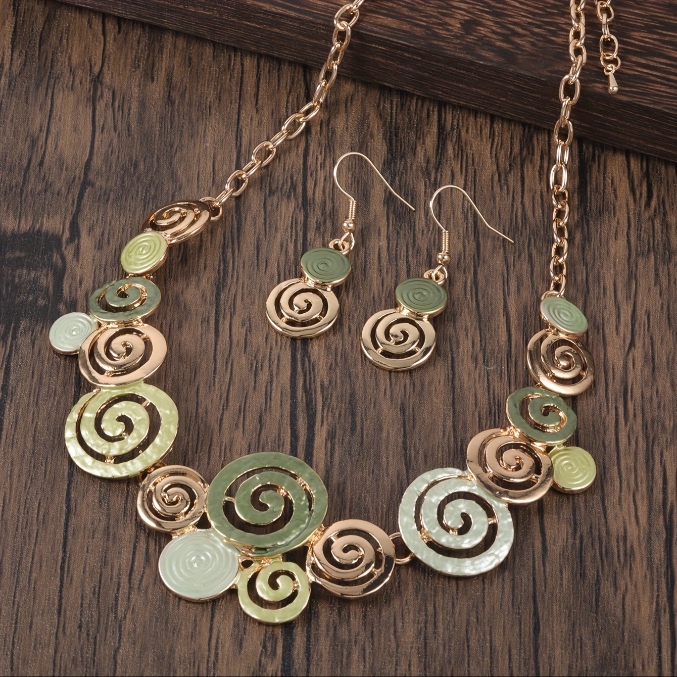 TEMU 2pcs Earrings 1pc Necklace Fashion Bohemia Easy Geometric Necklace And Earrings Set For Women Additions Spring Summer Alloy Spiral Design Golden