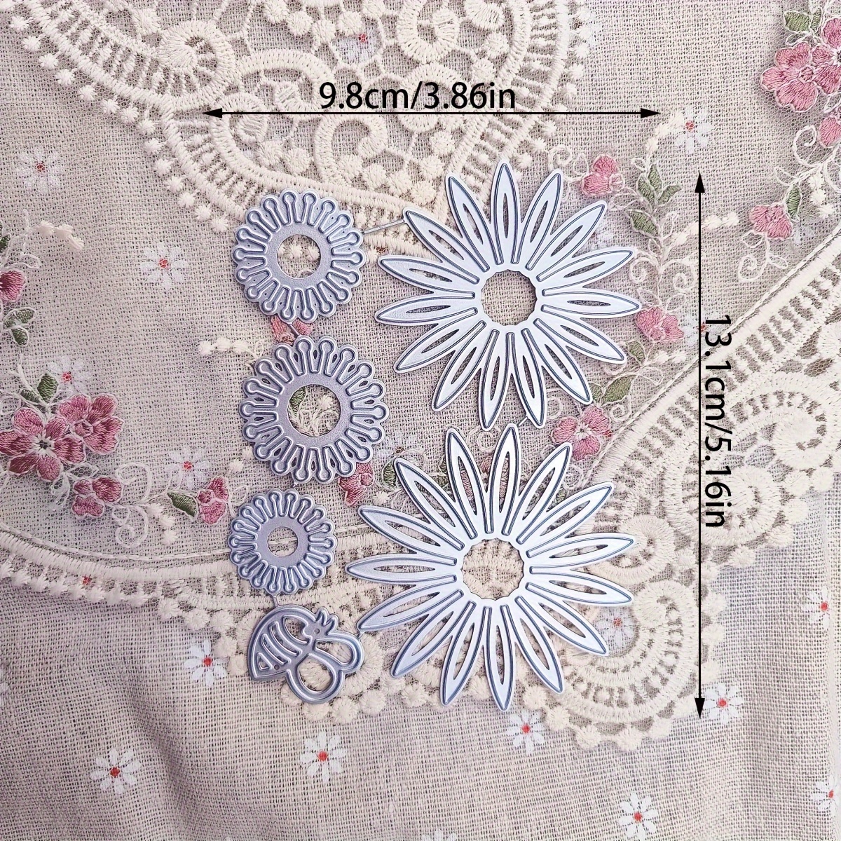Image of Chrysanthemum-shaped Cutting And Embossing Knife Mold For Cute Baby Girls' Lovely Hand Account