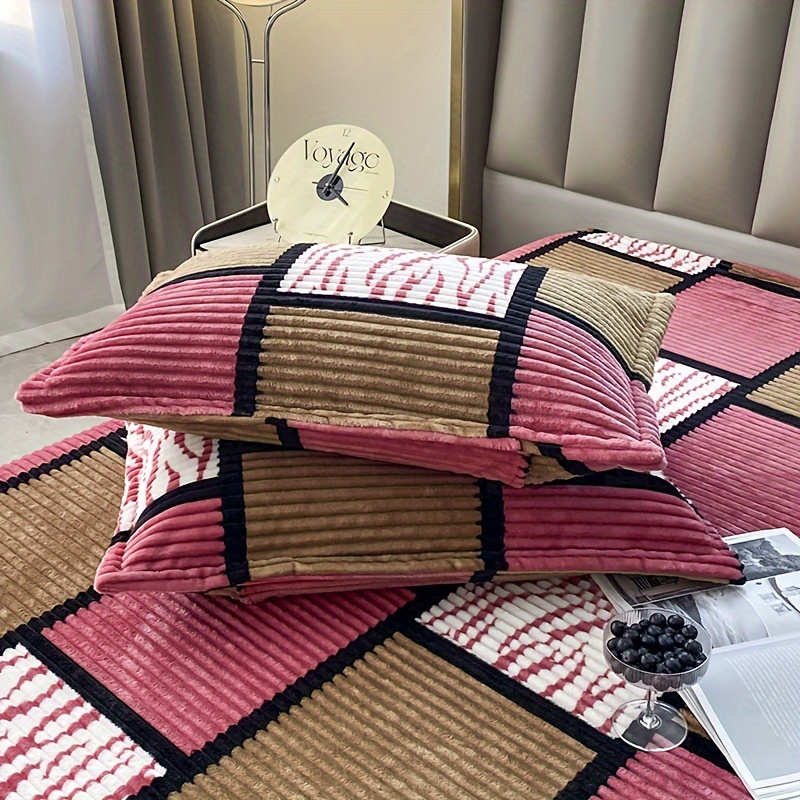 TEMU 2pcs Printed Geometric Check Pillowcase Set, Decorative Protective Cover For Hotel Isolation Pillows