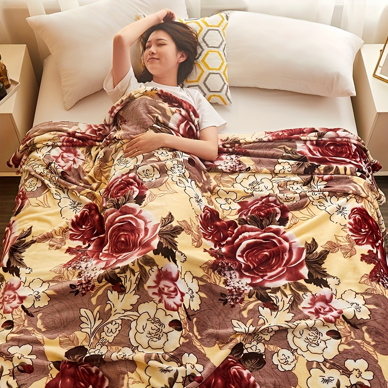 preppy style floral patterned flannel fleece throw blanket   knitted polyester multipurpose blanket for sofa   camping cozy   bedding gift for dorm single double christmas present Product details 5