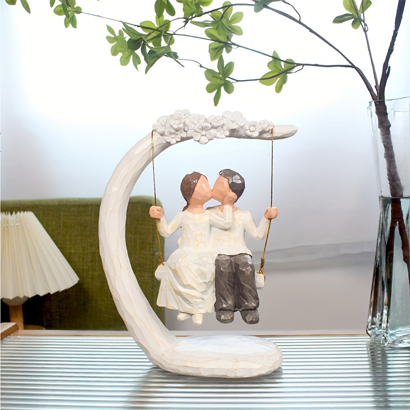 

Swing Couple Sculpture, Hand Painted Boy And Girl Statue Ornament, Couple Playtime Home Ornament Bedroom Ornament Valentine's Day Gift