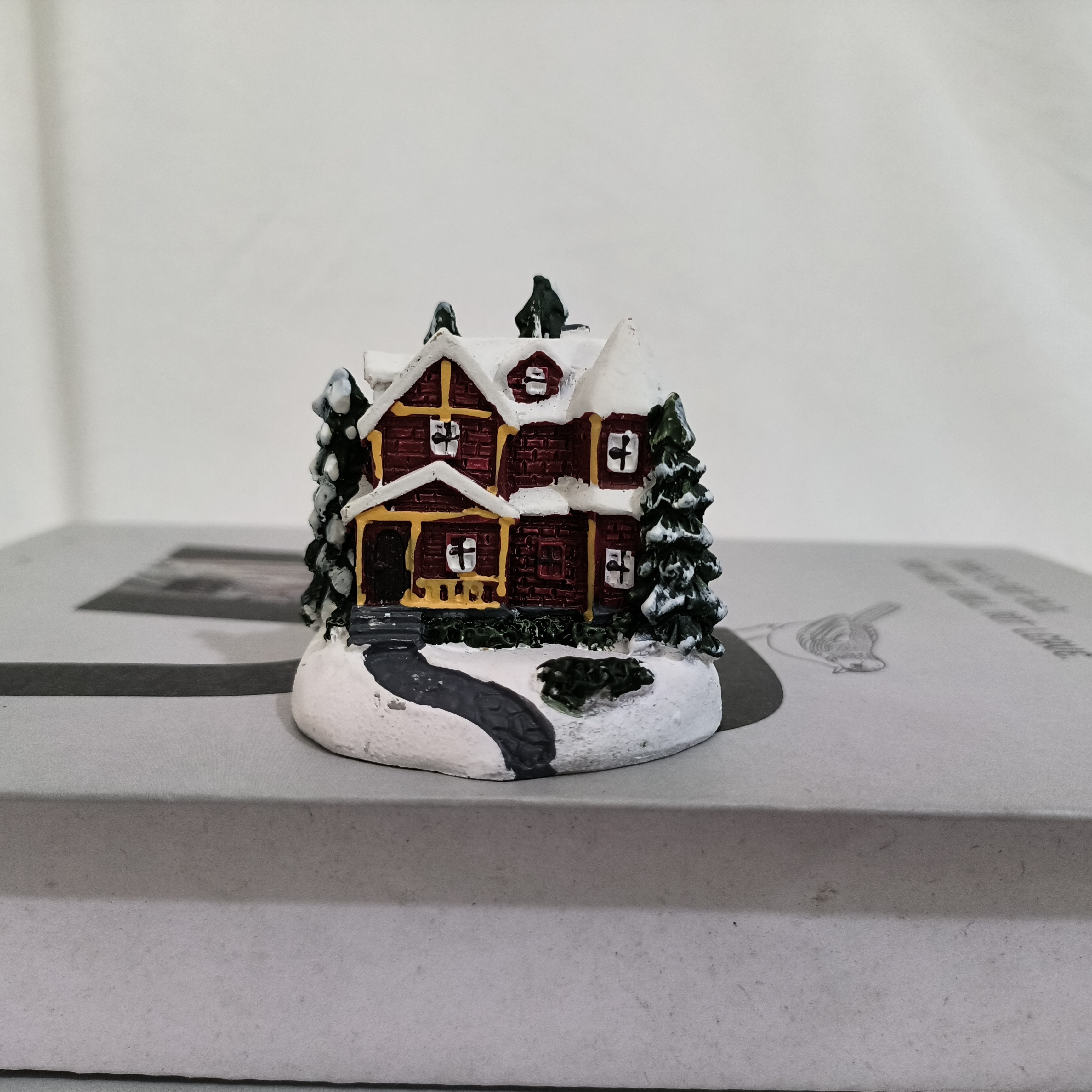1pc Christmas Resin Ornament Statue - Christmas House Statue - Christmas Snowman Statue