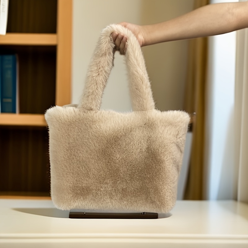 

Bag Female Fall And Hairy Shoulder Slanting