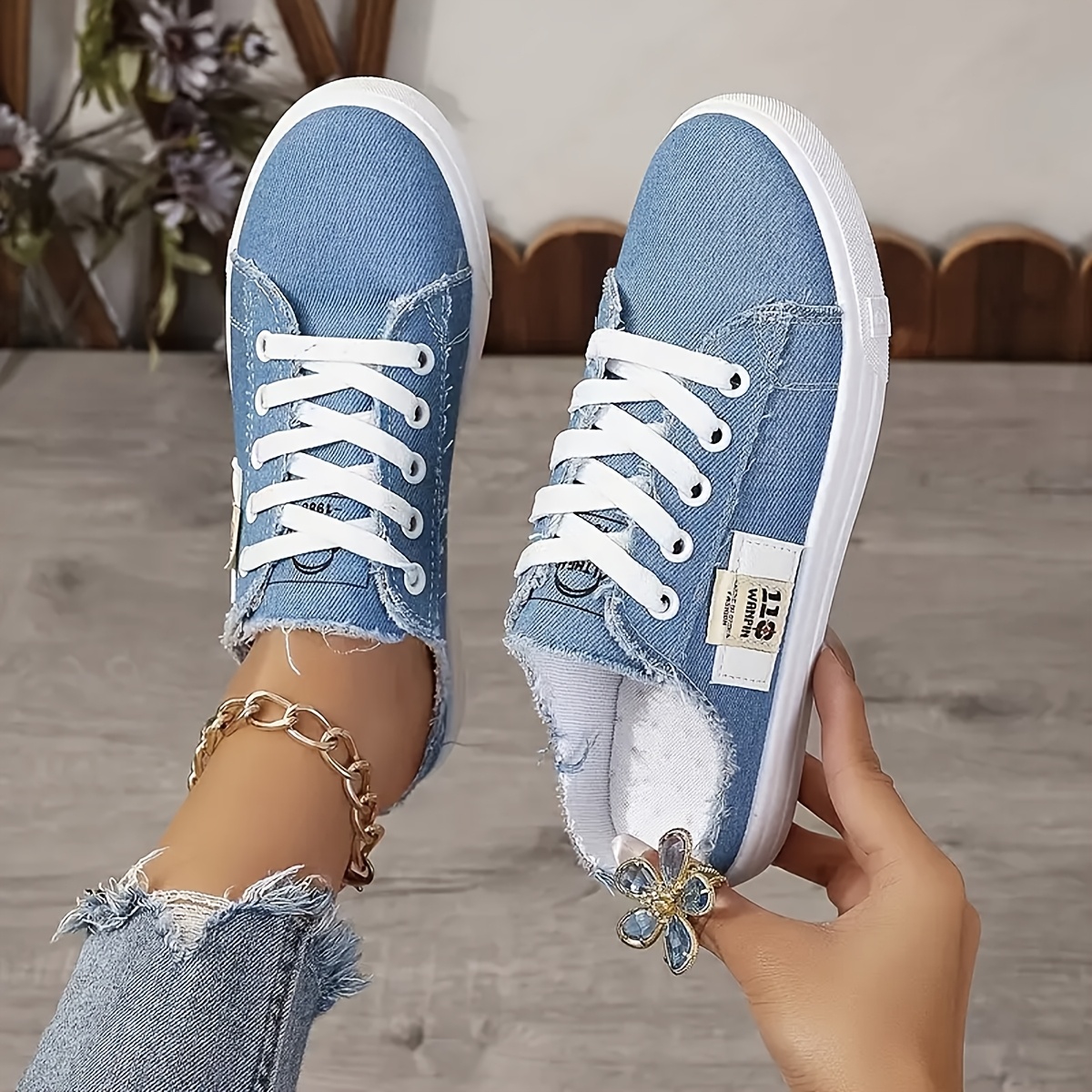 Women's Distressed -Like Sneakers Low-Top Lace-Up Chunky Platform Shoes  with White Sole, -Slip Rubber Outsole Round Toe Casual Sneakers for 