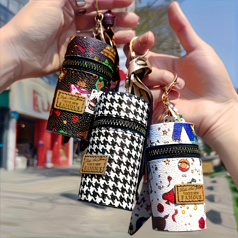 

Mini Barrel-shaped Wallet With Coin Pocket - Retro Print Portable Keychain Pouch, Multifunctional Lipstick Holder With Lanyard, Pu Material, Wet , Zipper Closure With Positioning