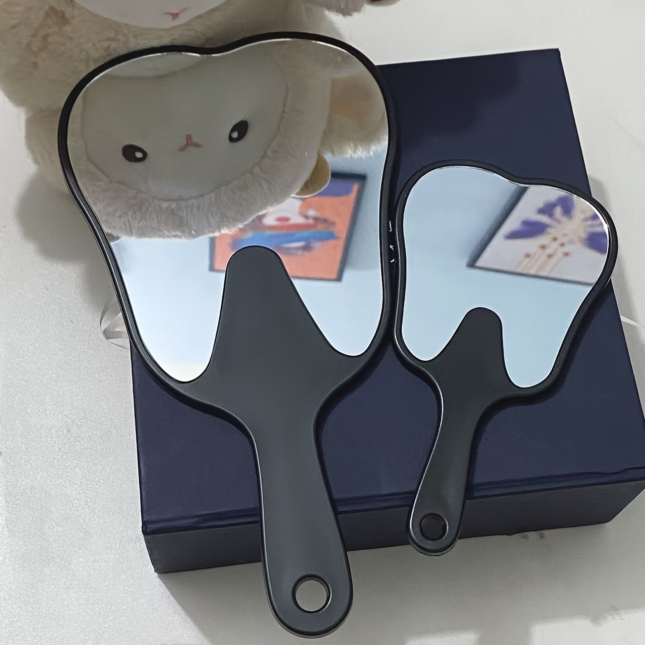 2pcs Creative Tooth-Shaped Hand Mirrors Set