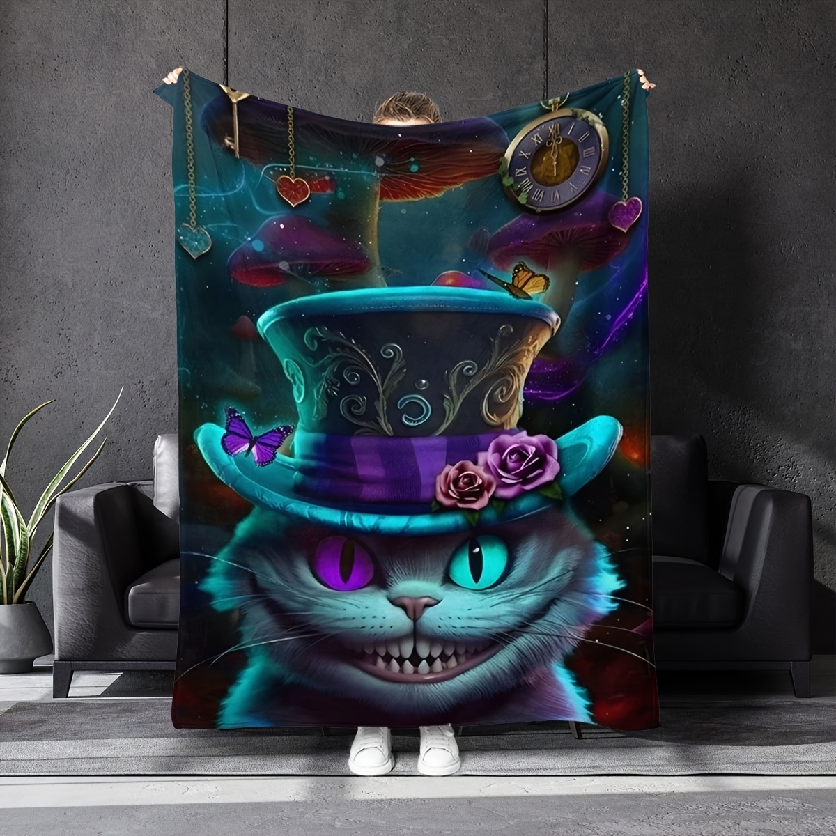 

1pc Contemporary Cheshire Cat With Plush Throw Blanket, Knit Polyester Bedding, Sofa, Travel, Bedroom, Car - 200-250gsm