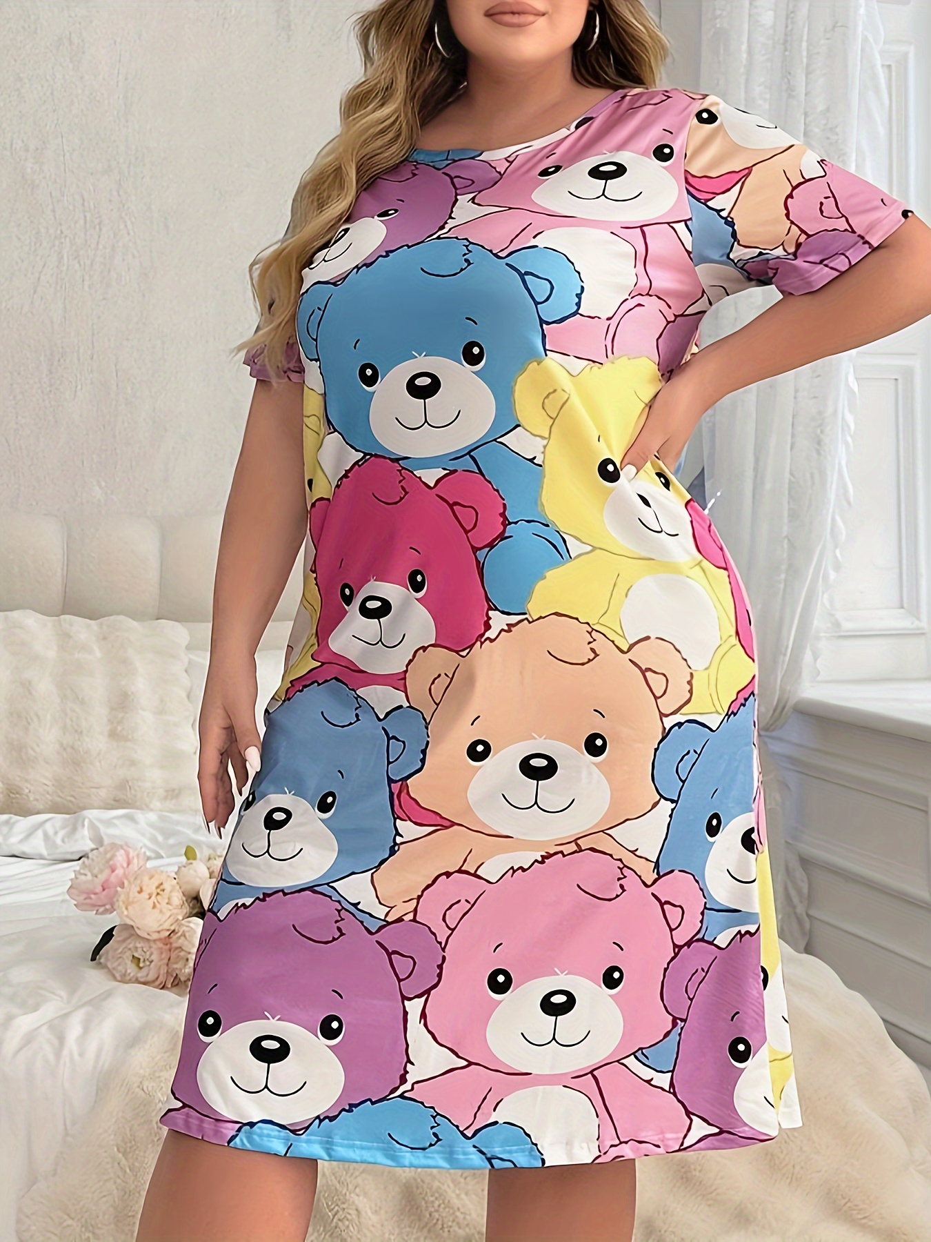 Women's Cute Cartoon Bear Print Sleep Dress - Soft Short Sleeve Round Neck Nightgown, Machine Washable All-Season Lounge Dress for Adults, Ladies Sleepwear, Cozy Nightgown, Whimsical Nightwear, Comfortable Material, Casual Nightwear, Adult Nightgown