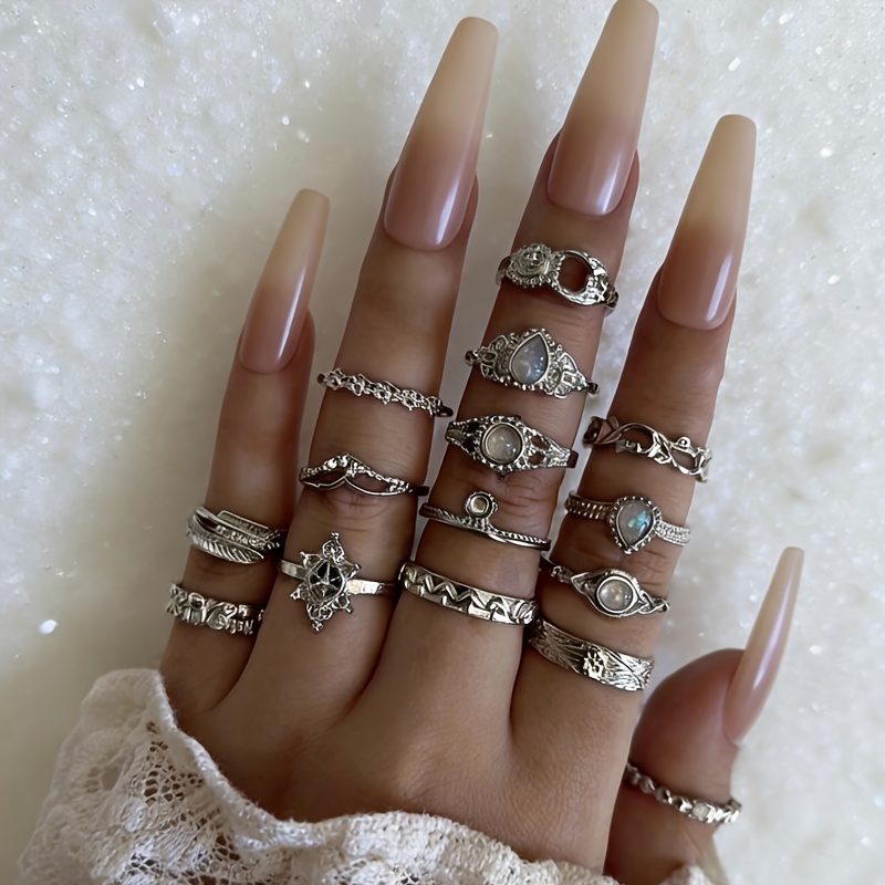 TEMU 15pcs Set Vintage Bohemian Stackable Design European And American Ins-style Court-carved Ring Set, Suitable For Women' Wear Jewelry Accessories