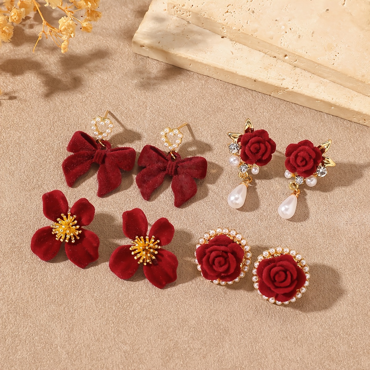 TEMU 4 /Juegos de Joyería para Mujer, Aretes de Botón con Flor de Aterciopelado Borgoña Vintage, Elegante Conjunto de Aretes de con de Perlas de
