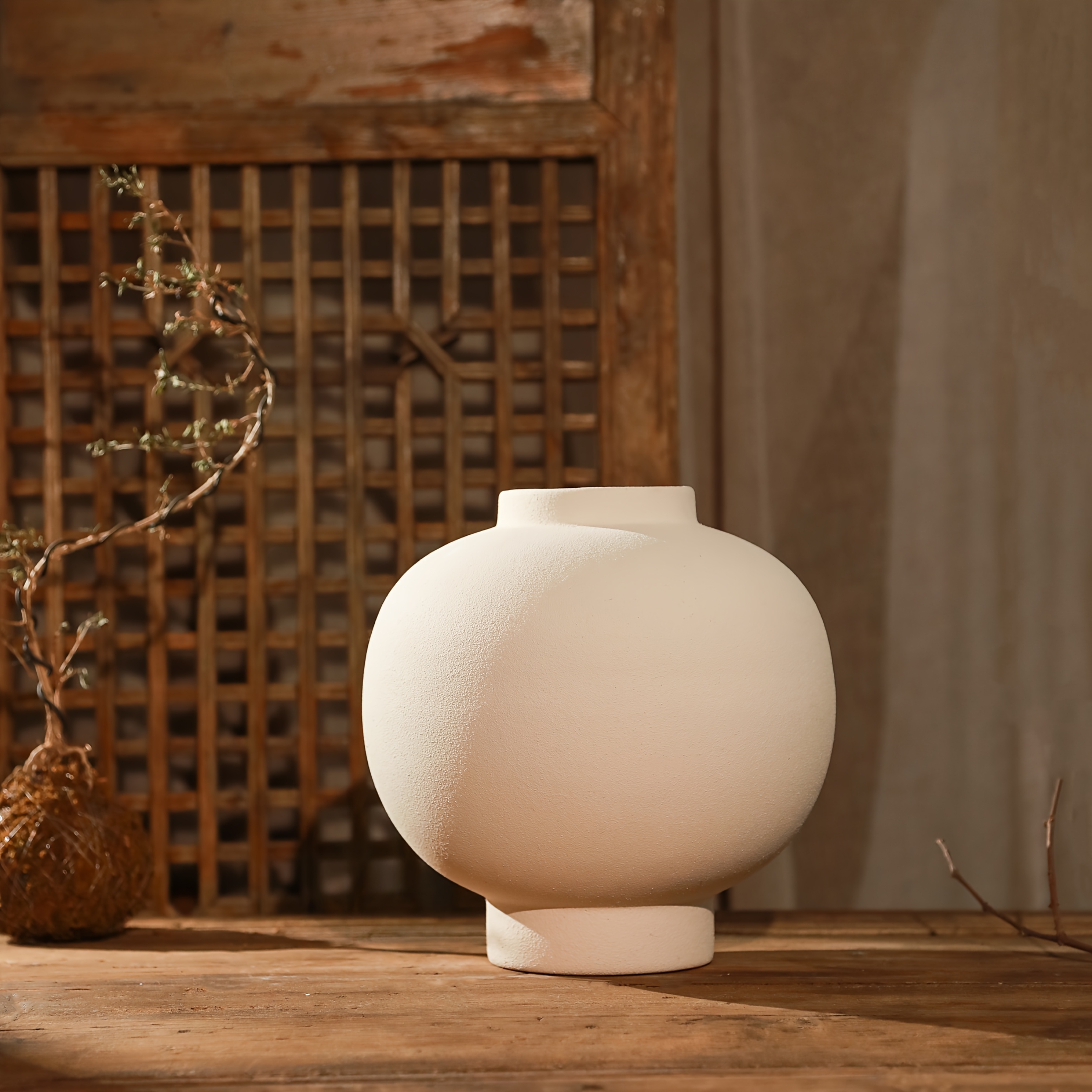 Image of Vintage Vase - Classic Lamp-, Matte Cream Home Decor, Cylindrical Shape For Versatile Tabletop Or Shelf Decoration, No Electricity Needed, Vases Home Decor