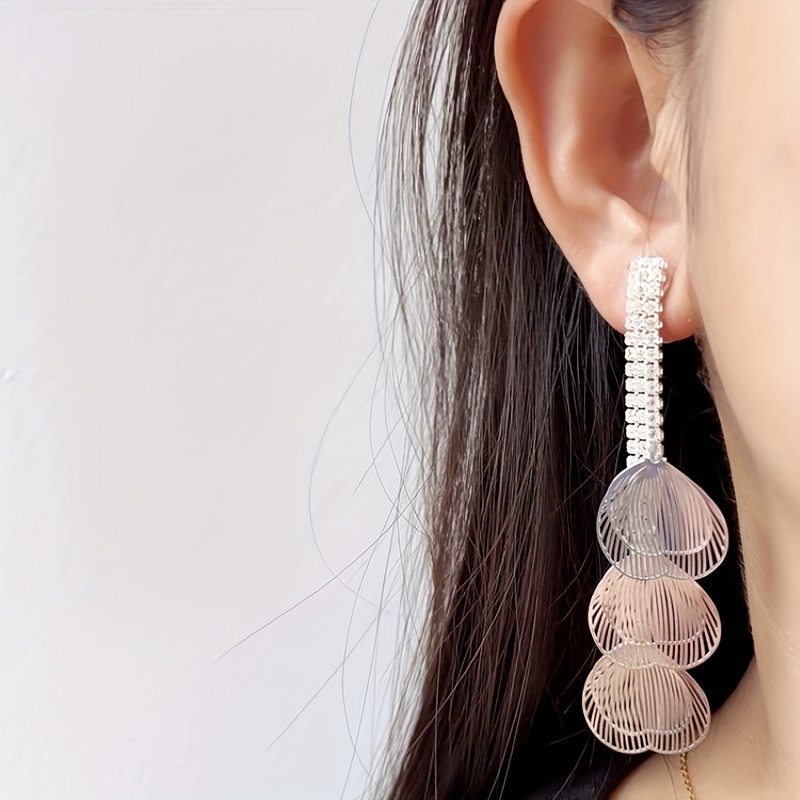 Sparkling Rhinestone Hollow Petal Ear Cuff, No Piercing