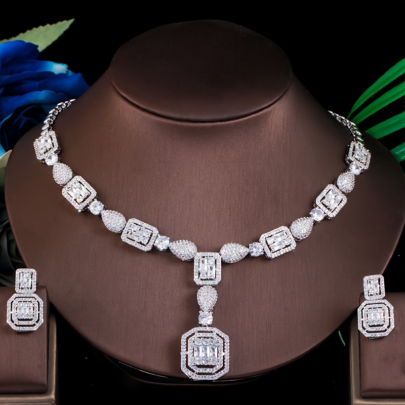Golden Waterdrop & Rectangle Dangle Pendant Necklace Earrings Set