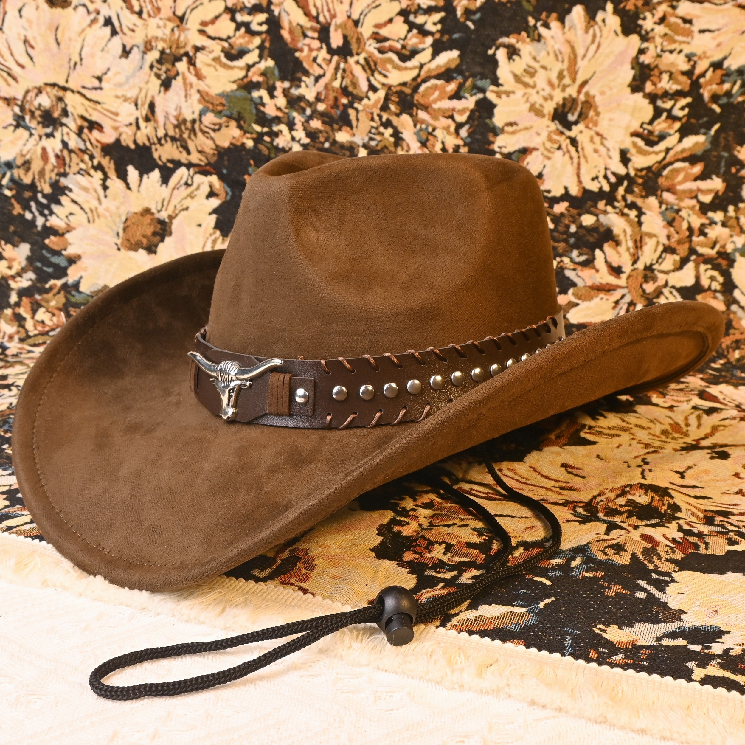 Classic Western Metal Rivet Pattern Suede Solid Color Cowboy Hat Men And Women Classic Festive Event Neutral Felt Hat