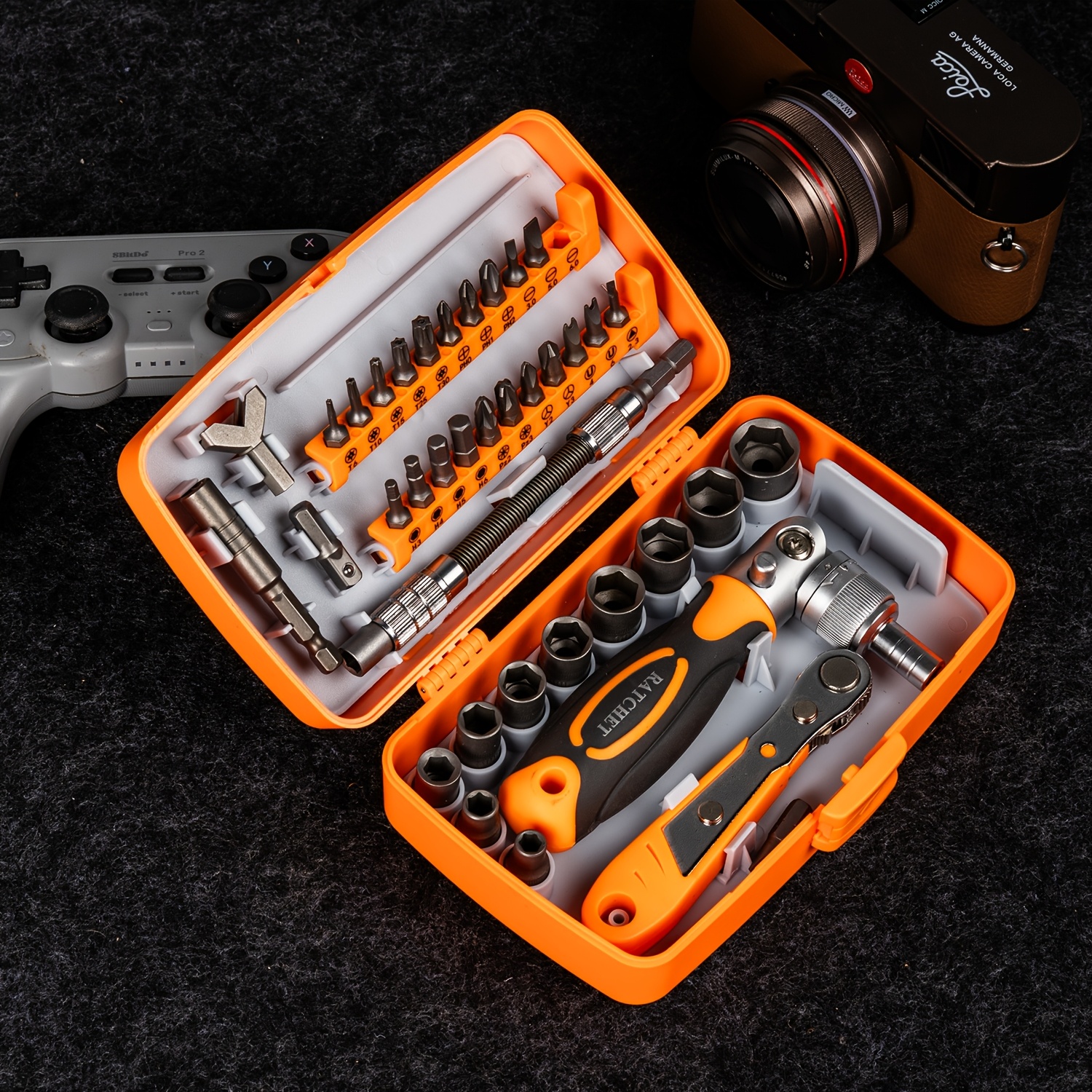 Juego de destornilladores de rascador 38 en 1 con juego de rosca y cabeza magnética, equipado con mango giratorio, varilla de extensión y caja de almacenamiento, adecuado para computadoras, bicicletas, automóviles y dispositivos domésticos.
