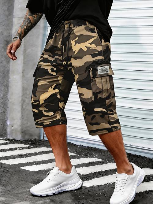 mens camouflage cargo capri pants featuring a camouflage pattern relaxed fit adjustable waist drawstring and multiple pockets casual and versatile mens shorts are suitable for everyday leisure outdoor activities workouts