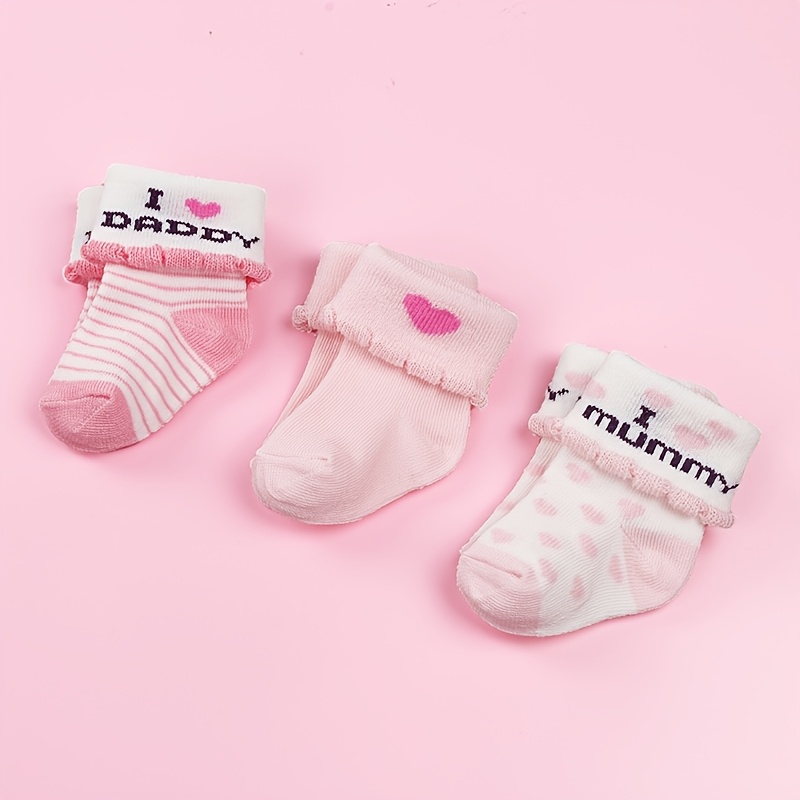 Image of 3 Pairs Baby Girls' Cotton Socks Suitable For & - I Love Mom & Dad Lettering, Soft Breathable Short Socks With Parent-themed, - For Casual Attire, Outfits (hand Wash Care)
