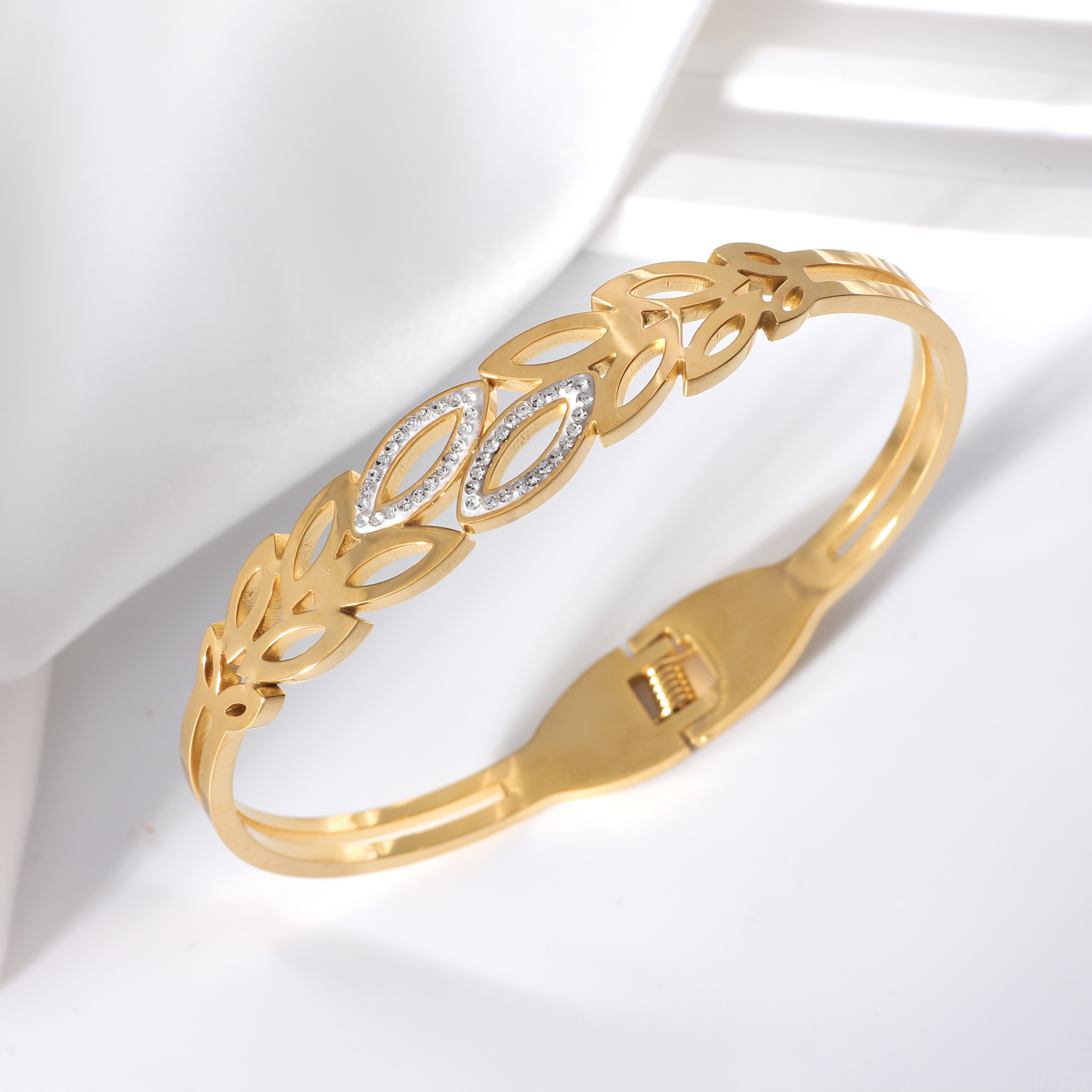 1pc elegant golden silvery leaf design stainless steel bracelet with   accents bohemian style 18k golden plated   daily wear festivals weddings and music events festival accessory elegant bracelet   accents Product details 2