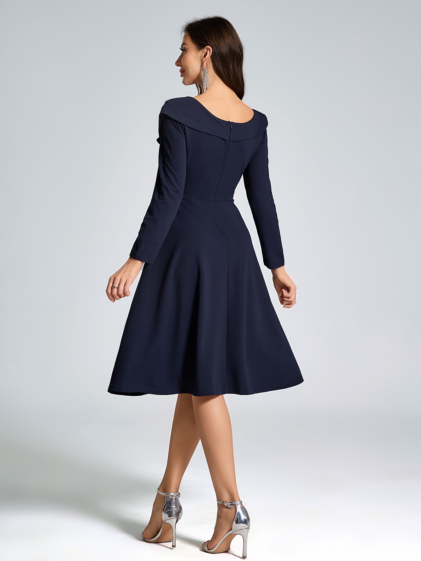 Elegant Directional Fashion Neckline Discount Full Swing Evening Party Dress