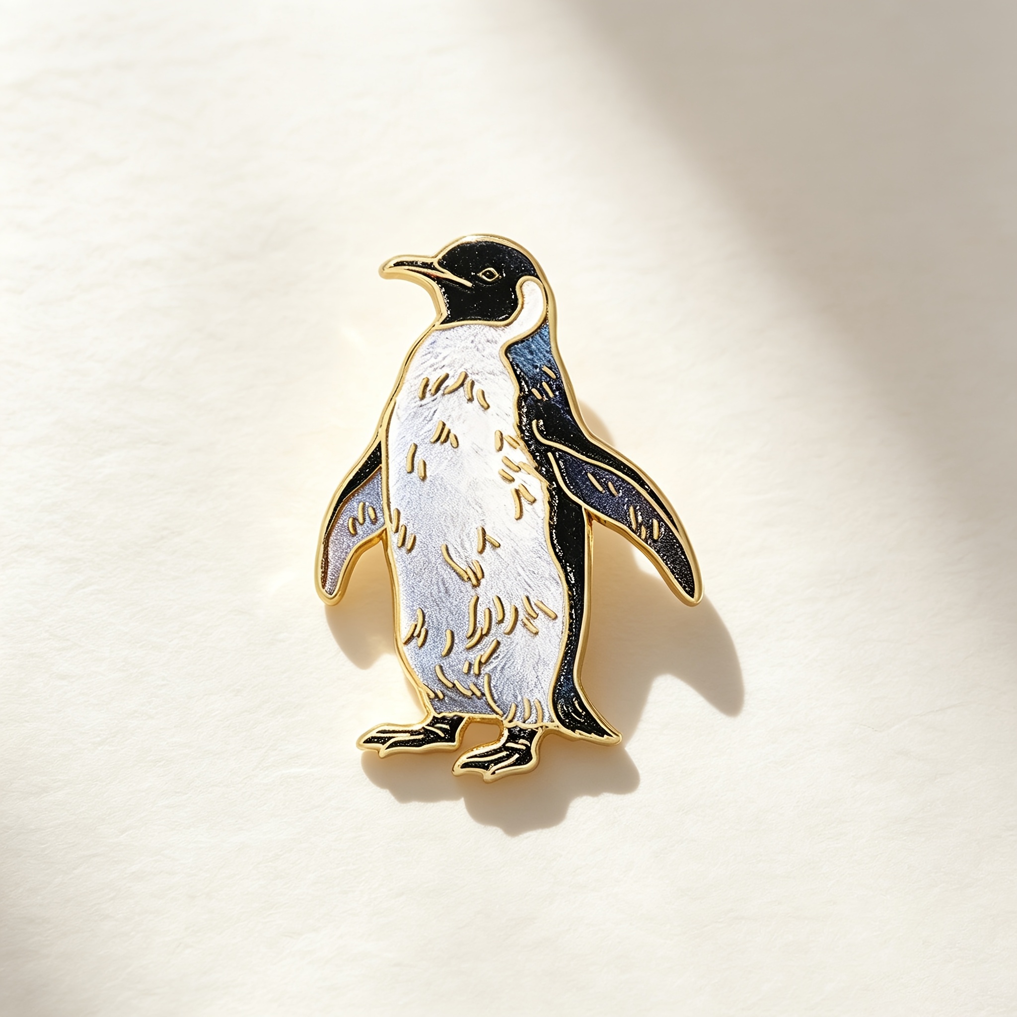 Realistic Penguin Enamel Brooch, Cute Animal-shaped Pin, Suitable For Coats And Backpacks, An Ideal Gift For