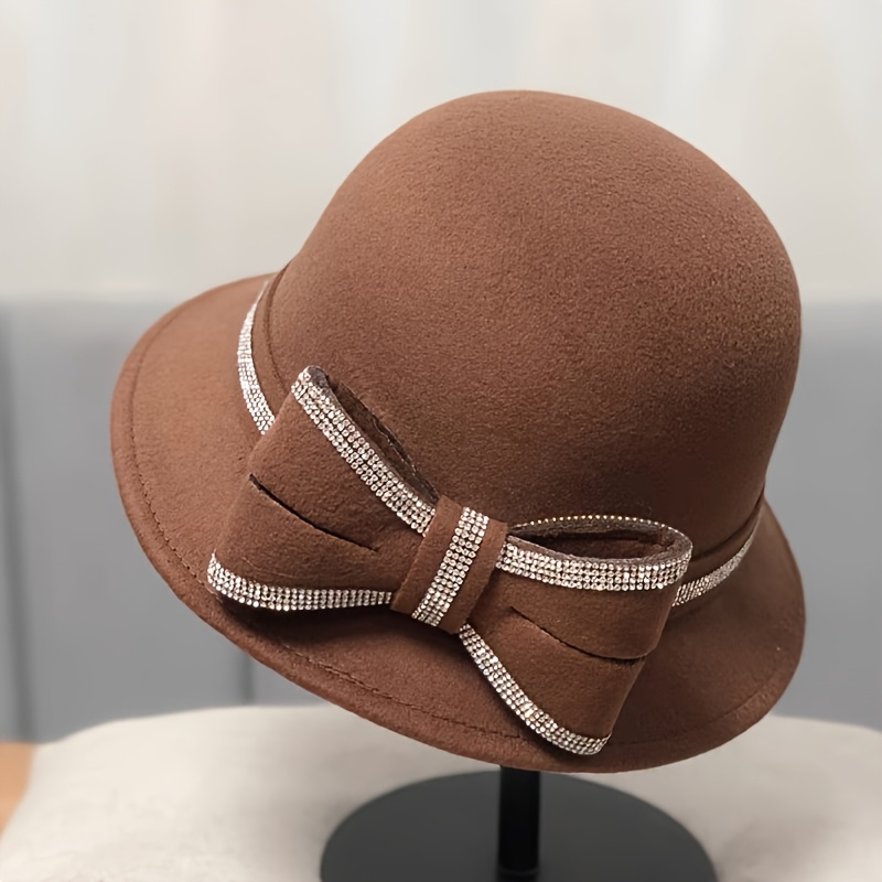 Image of A Women's Fisherman Bucket Hat, With Stitching, Rhinestones, And A Bow, Dome Shape, Warm For Winter, Suitable For Shopping, Cycling, Skiing, Traveling, And Can Be Used As A Christmas Gift, Etc.
