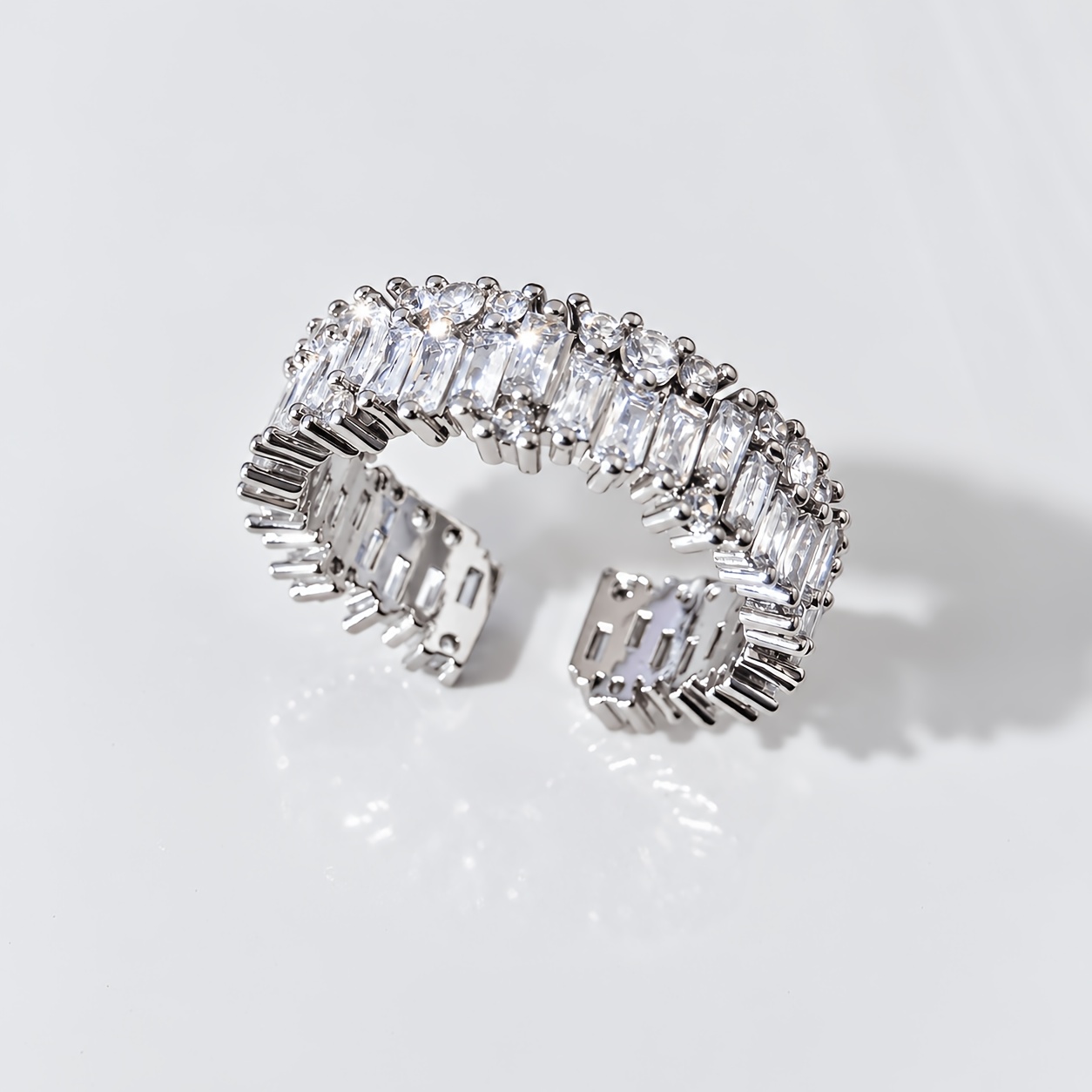 Image of 1pc Cubic Synthetic Zirconia Decor Cuff Ring