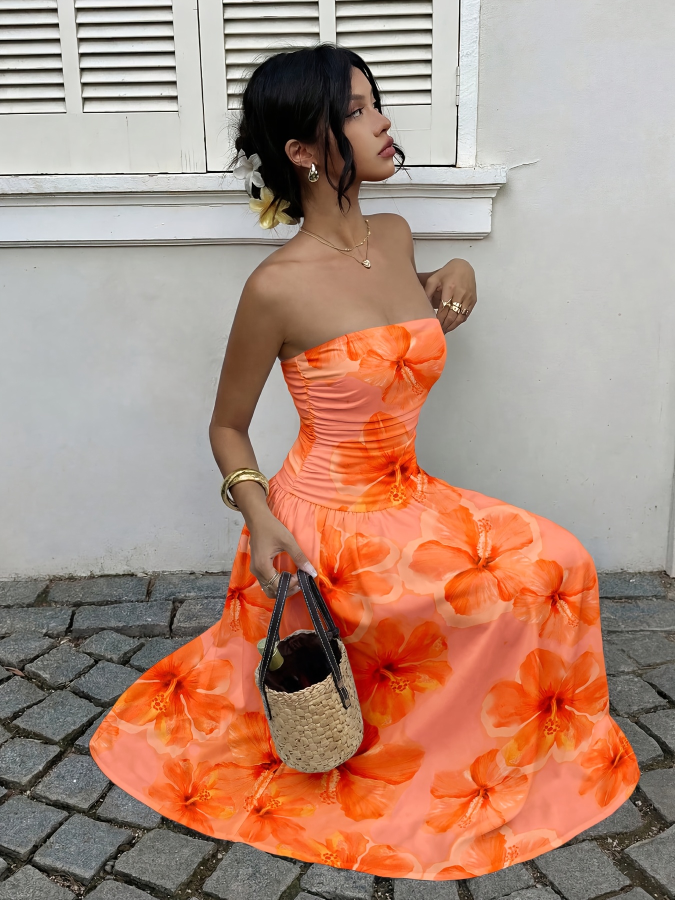 cut out caged dress Vintage Sophie Sitbon Wave Cage Curved Ladder Cutout Peekaboo Sheath – Recess Size:16 Yards crossed long sleeves Print_Core Dress Ideas Wedding Dresses