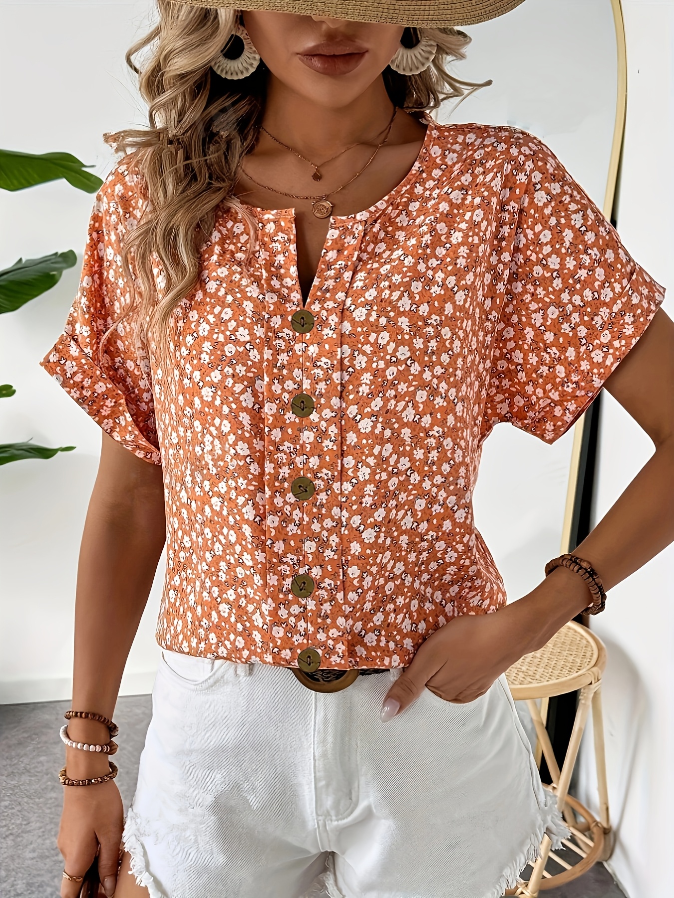 obrázek položky Živý květinový potisk V-neck košile - Elegantní, pohodlný střih, , vhodná do pračky - Ideální na léto a jaro, dámské oblečení