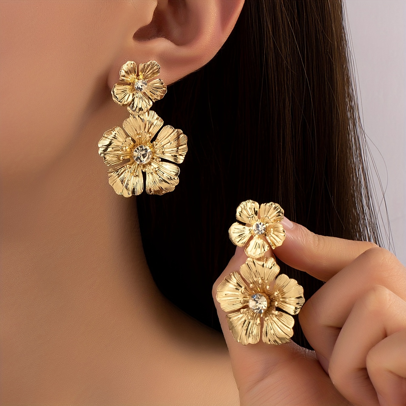 A Pair Of Elegant, Romantic, And Luxurious Women' Earrings, Featuring Wrought Iron Floral Designs With Rhinestone-accented Flower . Trendy Earrings For Vacations, Parties, Festivals, And Ramadan