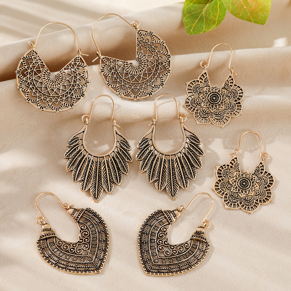 TEMU 4 Pairs Vintage -shaped Ear Hooks Ear Circles Women's Earrings Hollow Pendant Ear Jewelry Set