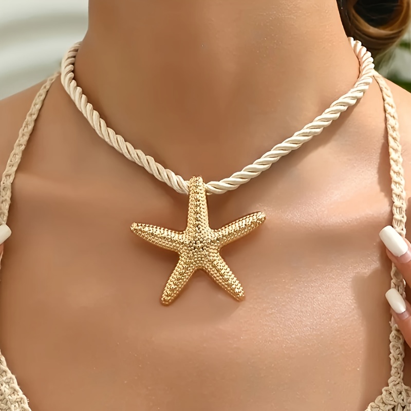 An Elegant Starfish Pendant Necklace For Women, Wear And Vacations, Featuring A Beach , Suitable For