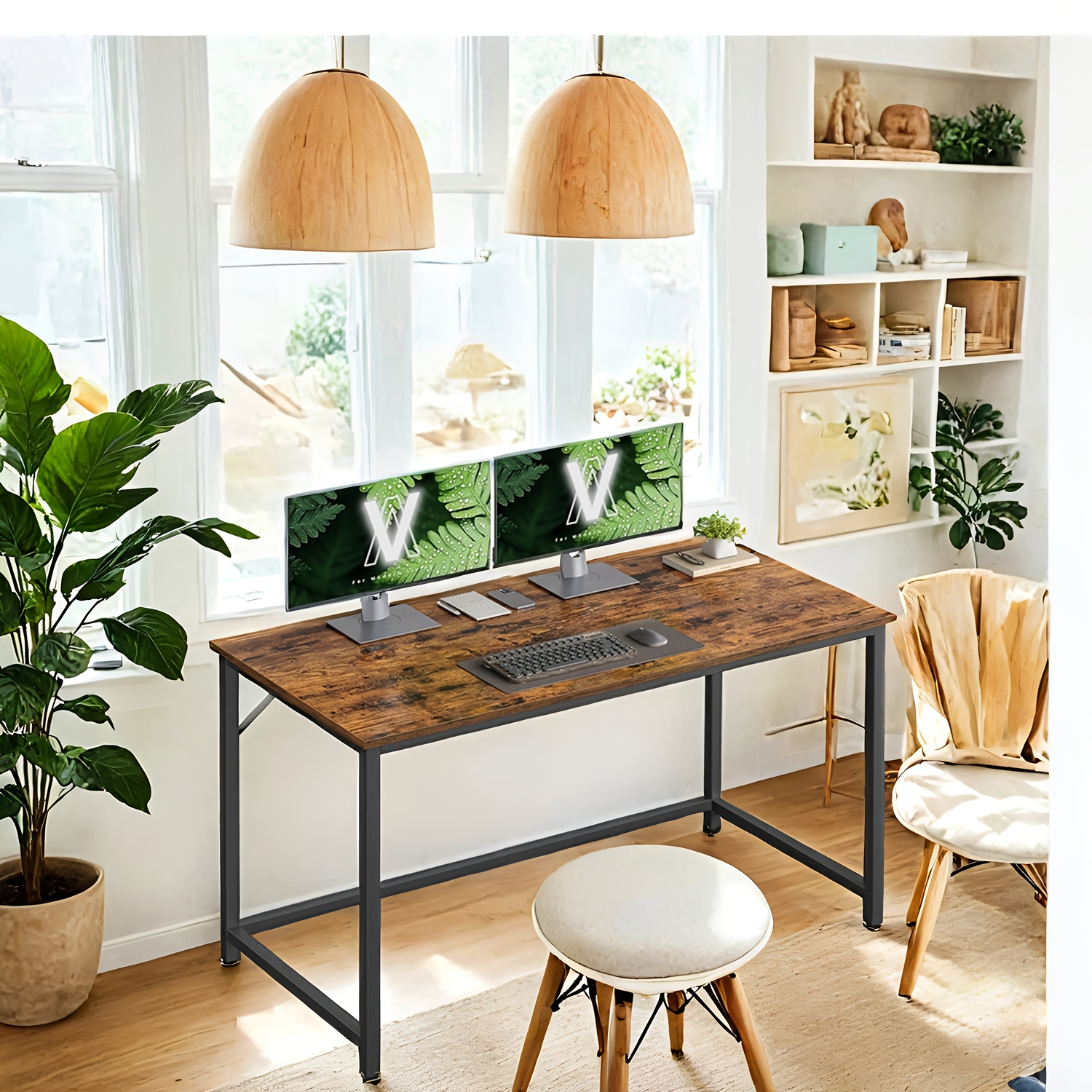 E-shop Kompakter Schreibtisch für Büro oder Arbeitszimmer, mit einem Metallrahmen in Braun-Schwarz