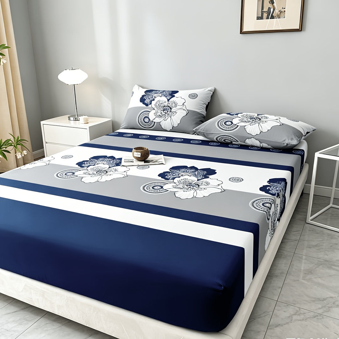 Blue And White Floral Pattern. Multiple Sizes . Easy Nordic Style, Skin-friendly, Breathable, Fashionable Print. Classic, Versatile, Practical For Setting