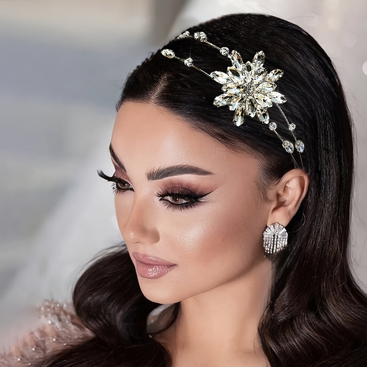TEMU 1pc Women's Luxurious Floral Rhinestone Metal Heavy-duty Headband, High-end Elegant Fairy-style Bridal Headpiece Suitable For Daily And Festive