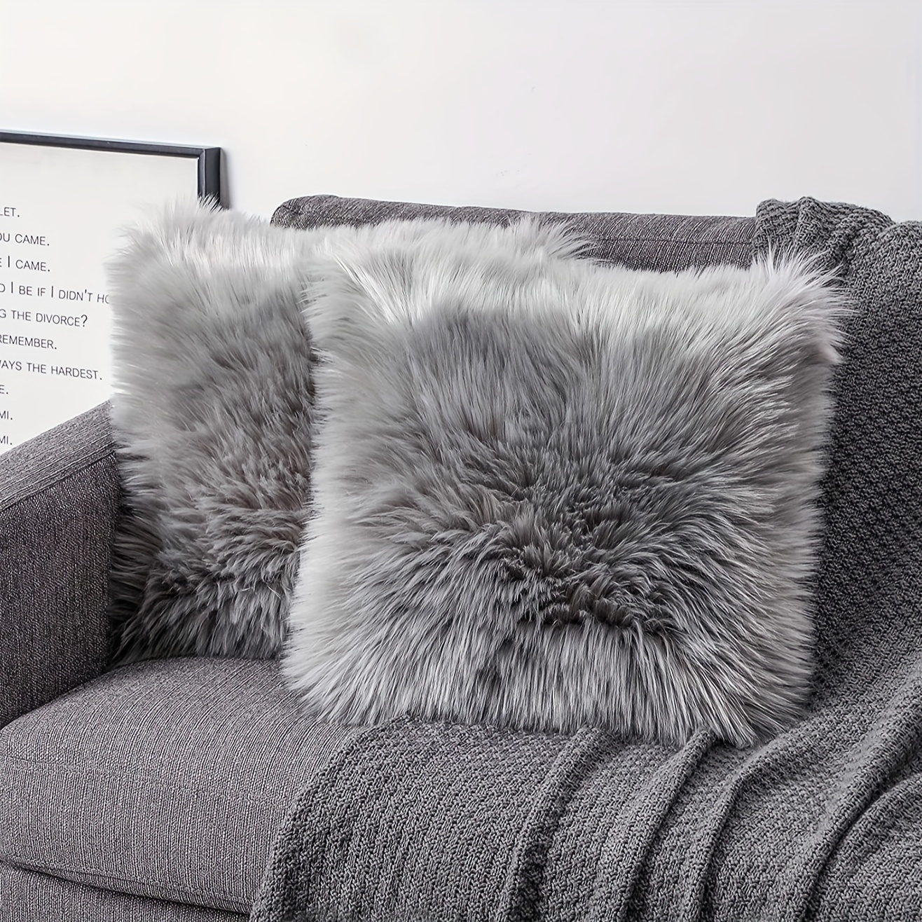 E-shop Gemütlicher Grauer Kissenbezug aus Kunstwolle 17.7x17.7" - Weicher Plüsch-Kissenbezug für Sofa, Stuhl & Schlafzimmerdeko, Wendbar mit