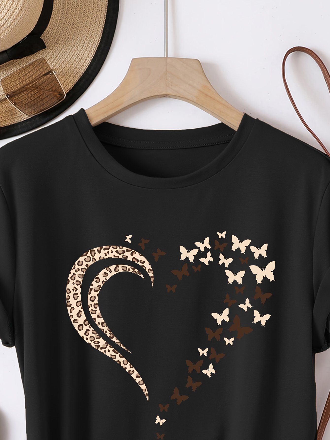 Casual Crew Neck Short Sleeve T-Shirt, Women'S Polyester Basic Round Neck Pullover, Heart Butterfly Pattern, with Slight Stretch, Regular Length and H Fit
